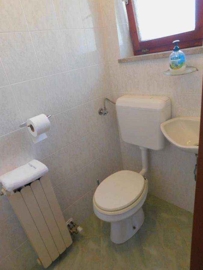Ferienwohnung Apartma Mimoza Jagodje Exterior foto